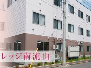 外観の建物正面  