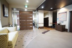 応接スペースのあるロビー
