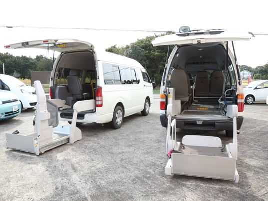 車いす対応送迎車