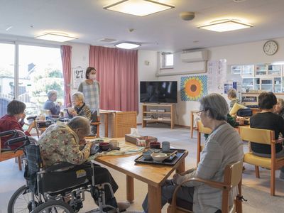 忙しい介護の食事時間