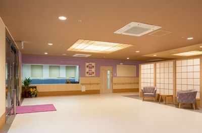 広々としたロビー