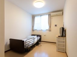 清潔な個室の居室