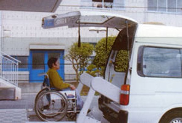 車椅子乗降風景