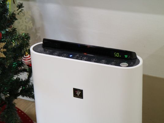 空気清浄器のアップ