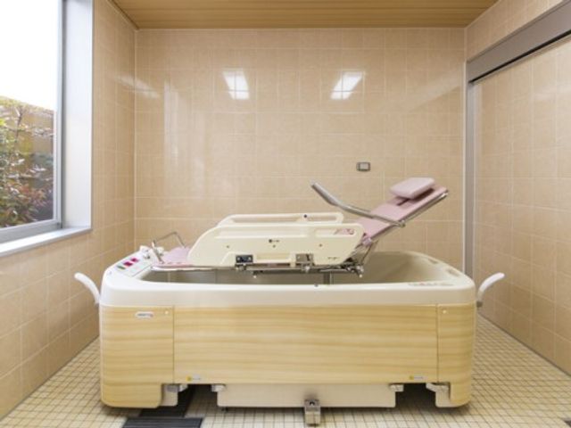 清潔な浴室設備 浴室 最新の設備が整った浴室です。快適なバスタイムをサポートする機能が充実しております。
