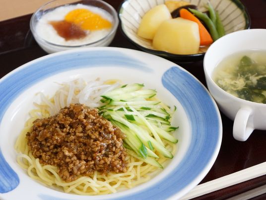 バランスの良い食事内容
