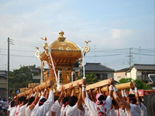 祭りの様子