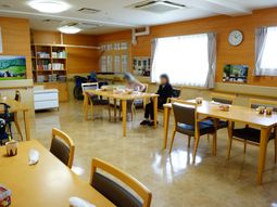 明るいダイニングエリア