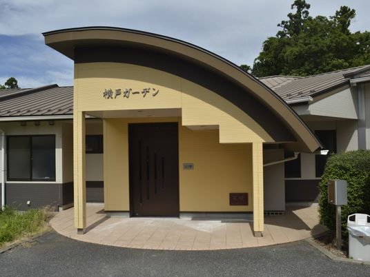 温かみのある入口