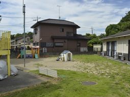 広場の遊具