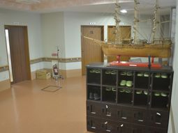 模型船があるエントランス