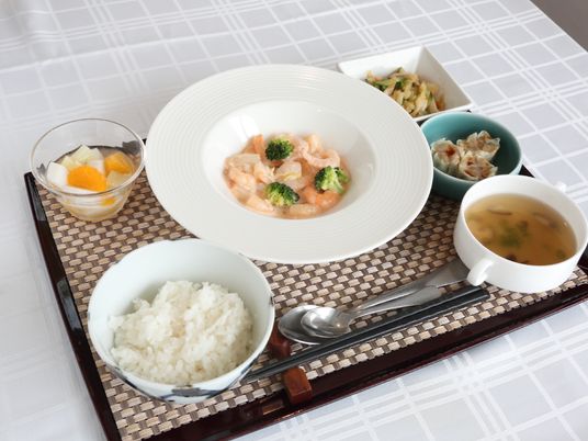 栄養バランスの整った食事