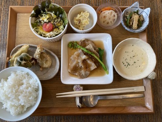 バランスの取れた料理