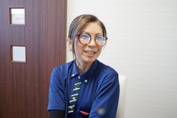 笑顔のスタッフ