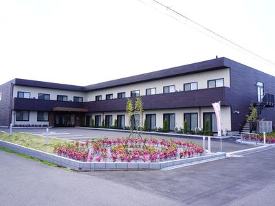 落ち着いた雰囲気の外観