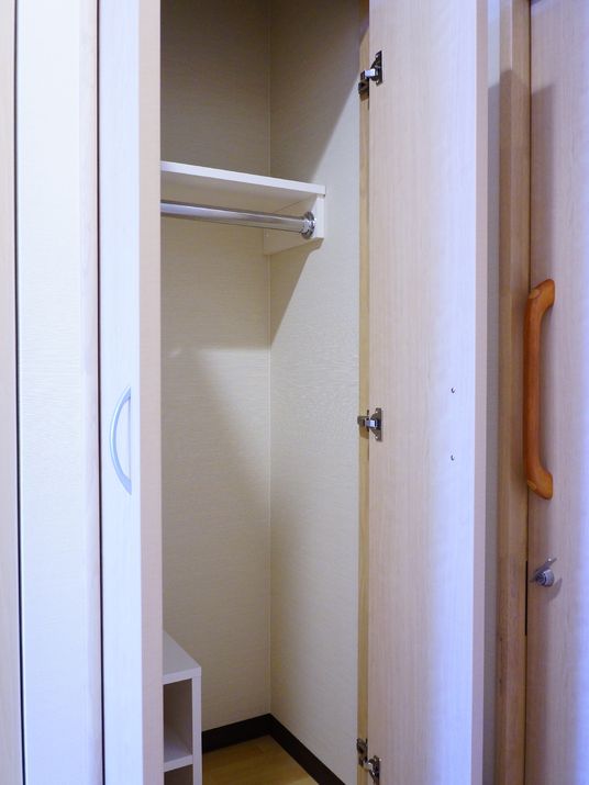 収納棚のクローゼットアップ