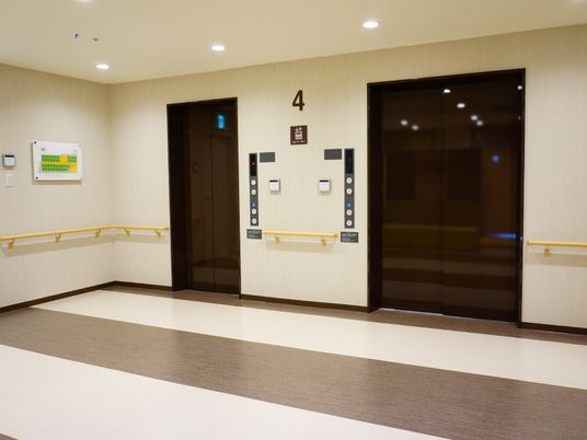 清潔感のある廊下