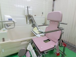 バリアフリー対応の浴室