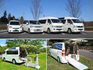 送迎車の駐車場  