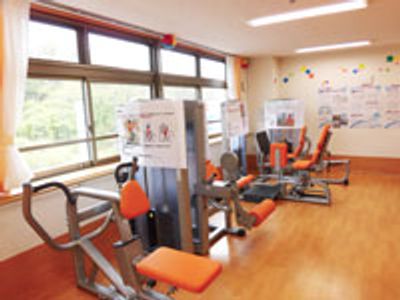 自然光が入る訓練室