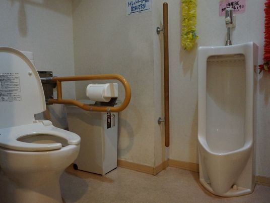 バリアフリーのトイレ設備