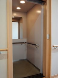 手すり付き居室の一部