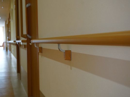 廊下の手すり