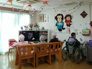 共有スペースでテレビ視聴