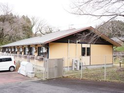 一階建ての落ち着いた外観