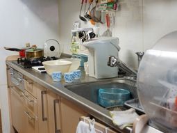 使用中のキッチン風景