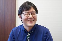 笑顔のスタッフ