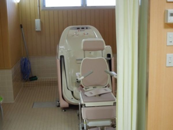 機器付き洗浄室施設