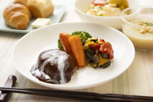 彩り豊かな食事  