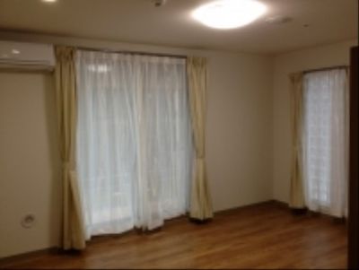 ゆったりした明るい居室