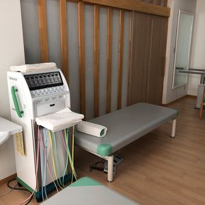 機能訓練室のベッド