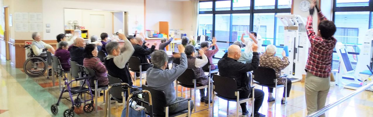 運動する人々の部屋