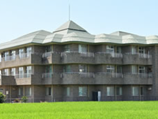 近代的な建物外観