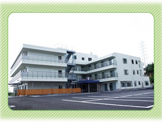 ケアセンター こみのの外観