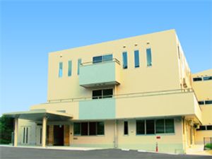 モダンな建物の外観