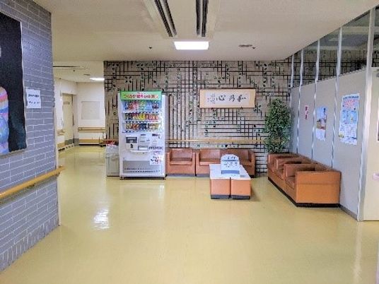 広々とした休憩スペース