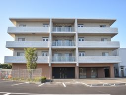 清潔感のある建物外観