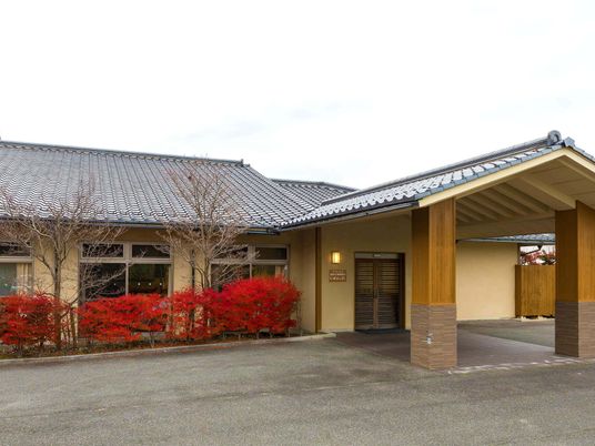 和風の施設外観  