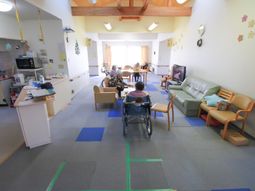 快適な居間の様子