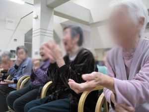楽しそうな様子の交流エリア