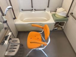 安全で機能的な浴室