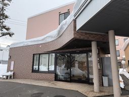 雪の日のエントランス