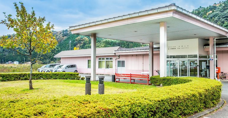 緑豊かな外観