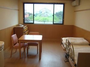 シンプルな個室の一角