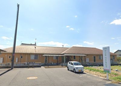 シンプルな建物外観