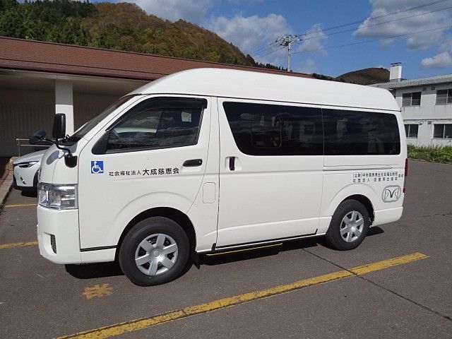送迎車両の外観  